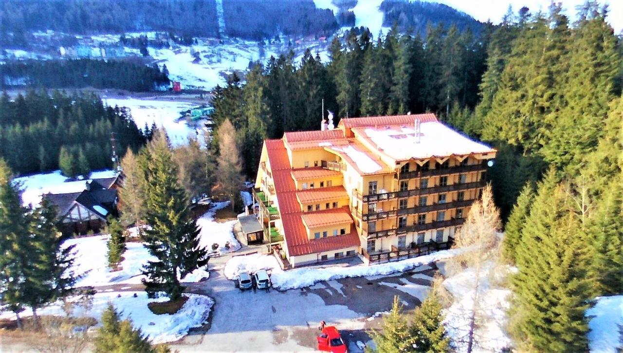 Apartman & Studio Tyrkys Spiezovec Donovaly Dış mekan fotoğraf
